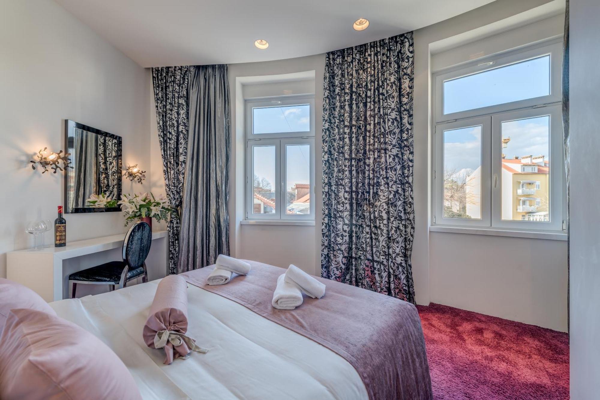 Starlight Luxury Affittacamere 4*