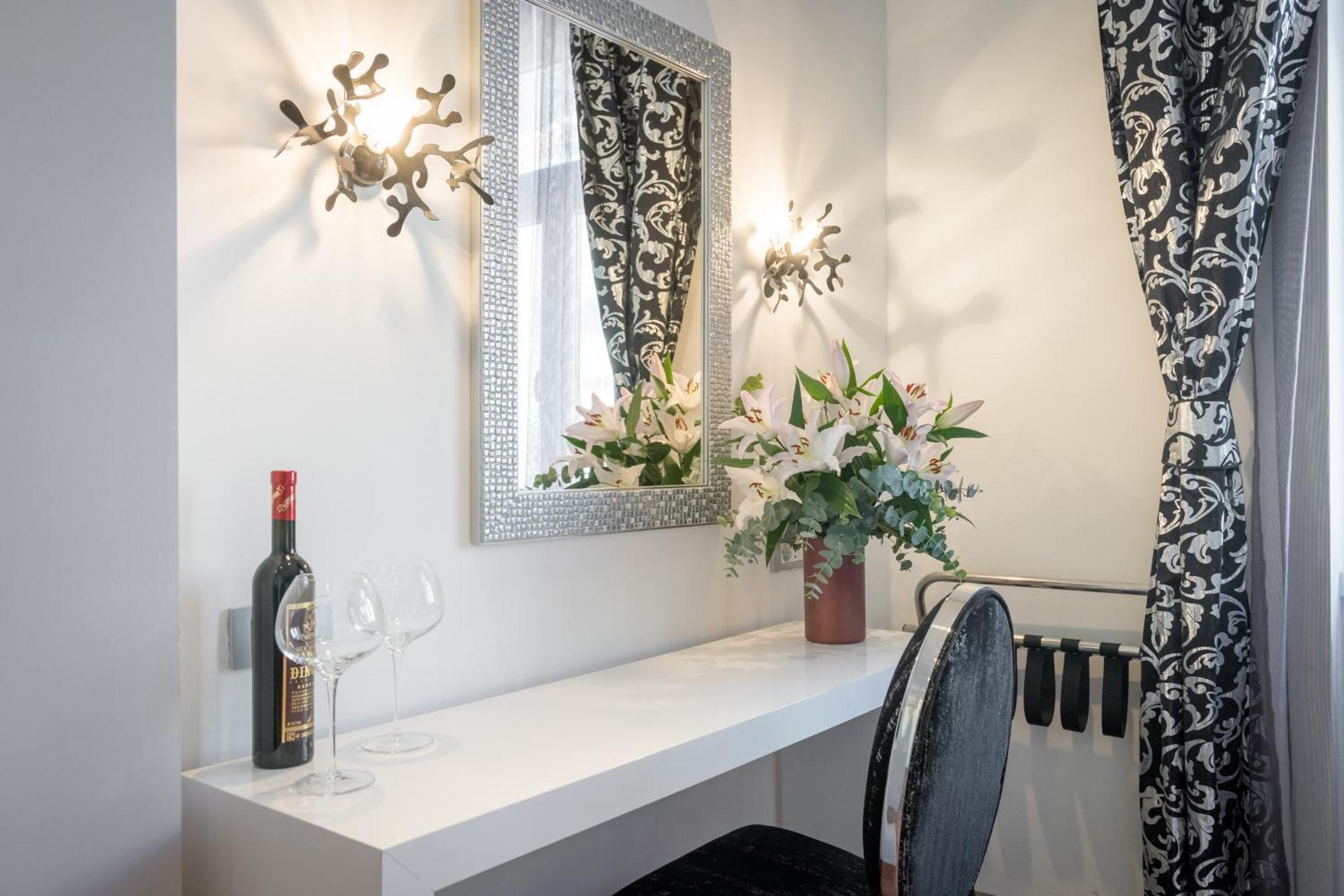 Starlight Luxury Affittacamere 4*