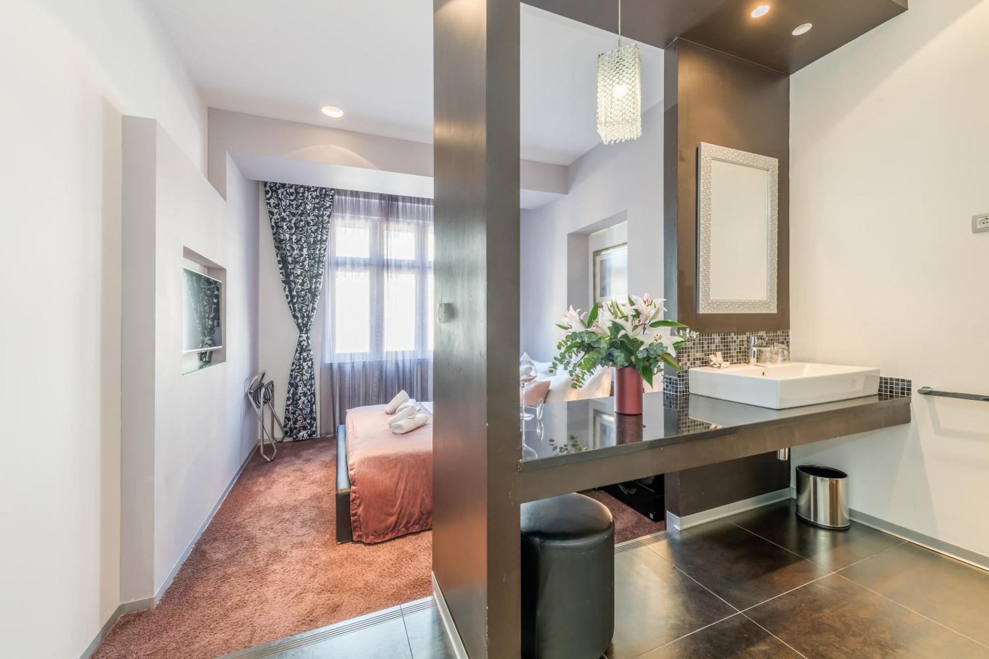 Starlight Luxury 4* Spalato