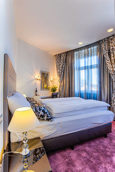 Starlight Luxury Affittacamere 4*